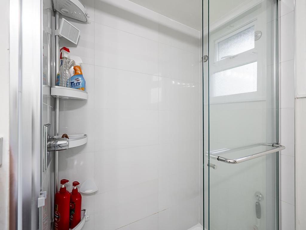 Listing Image for R3042647