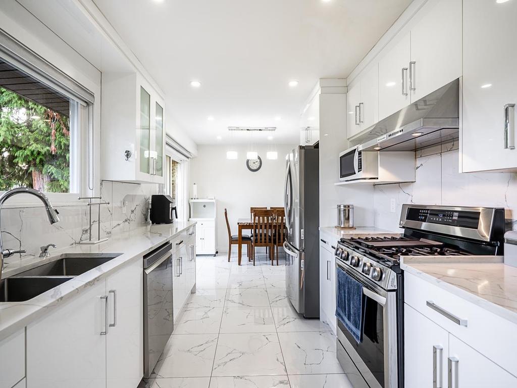 Listing Image for R3042647