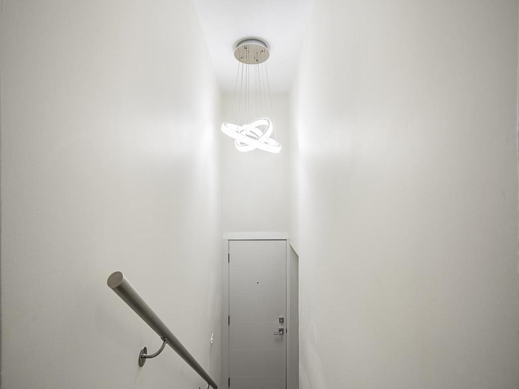 Listing Image for R3042647