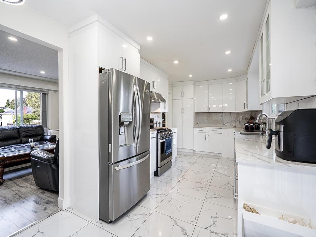 Listing Image for R3042647