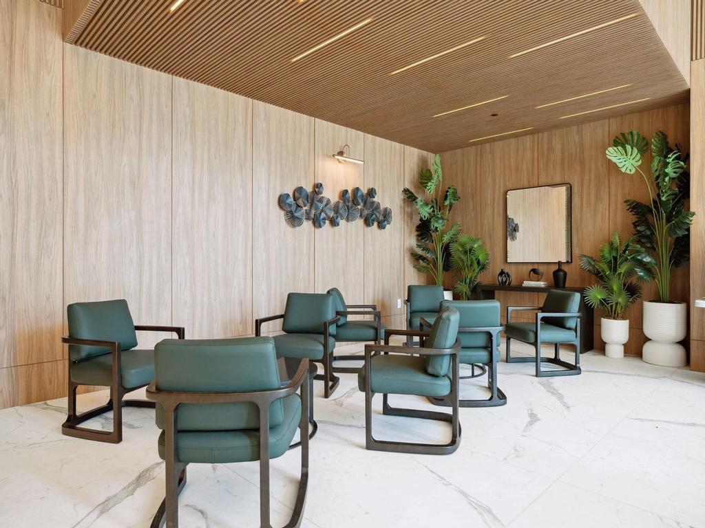 Listing Image for R3043154