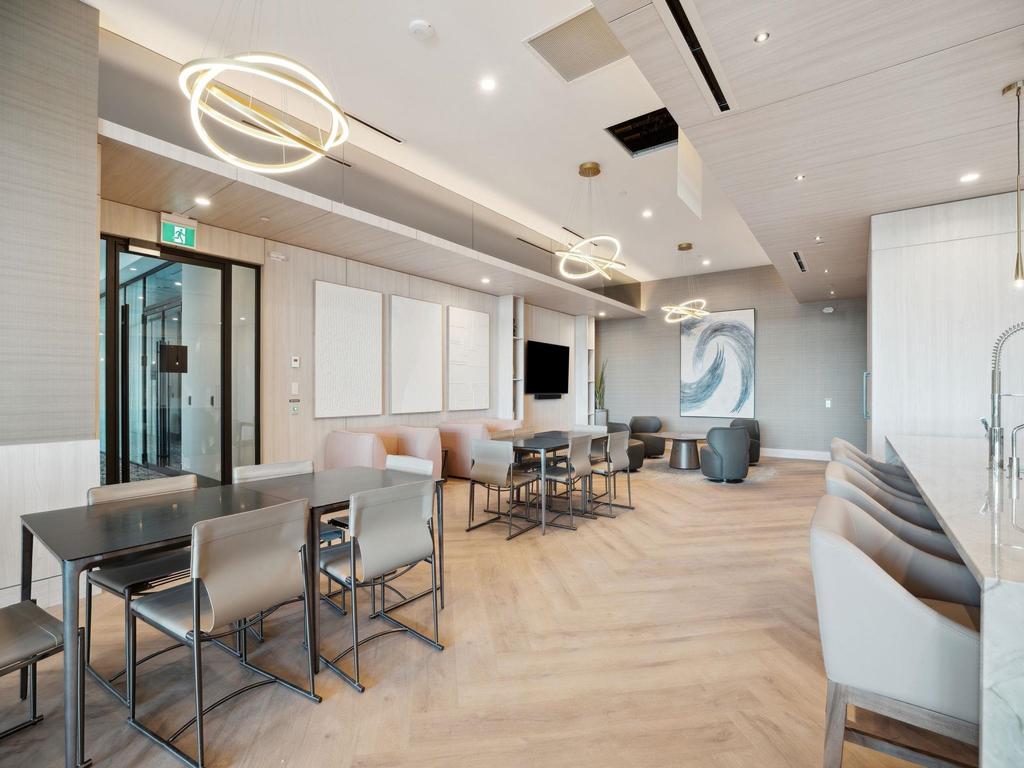 Listing Image for R3043154