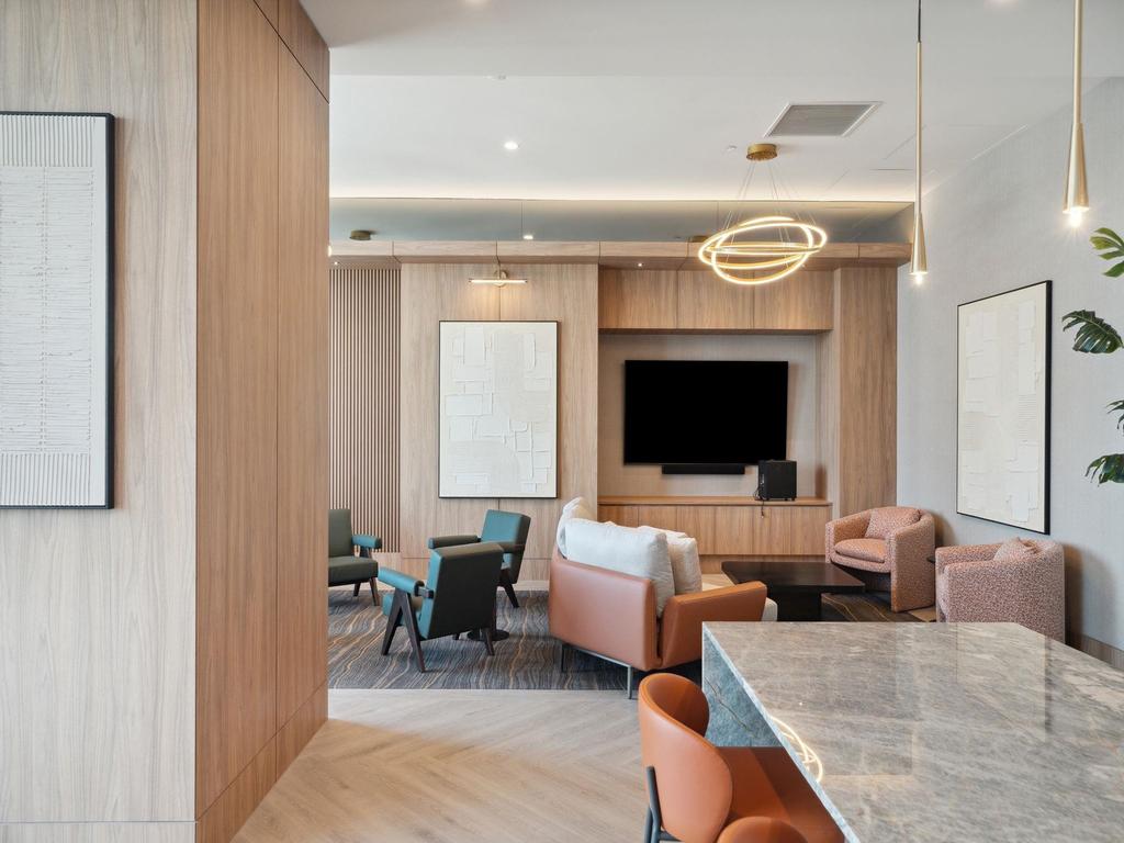 Listing Image for R3043154