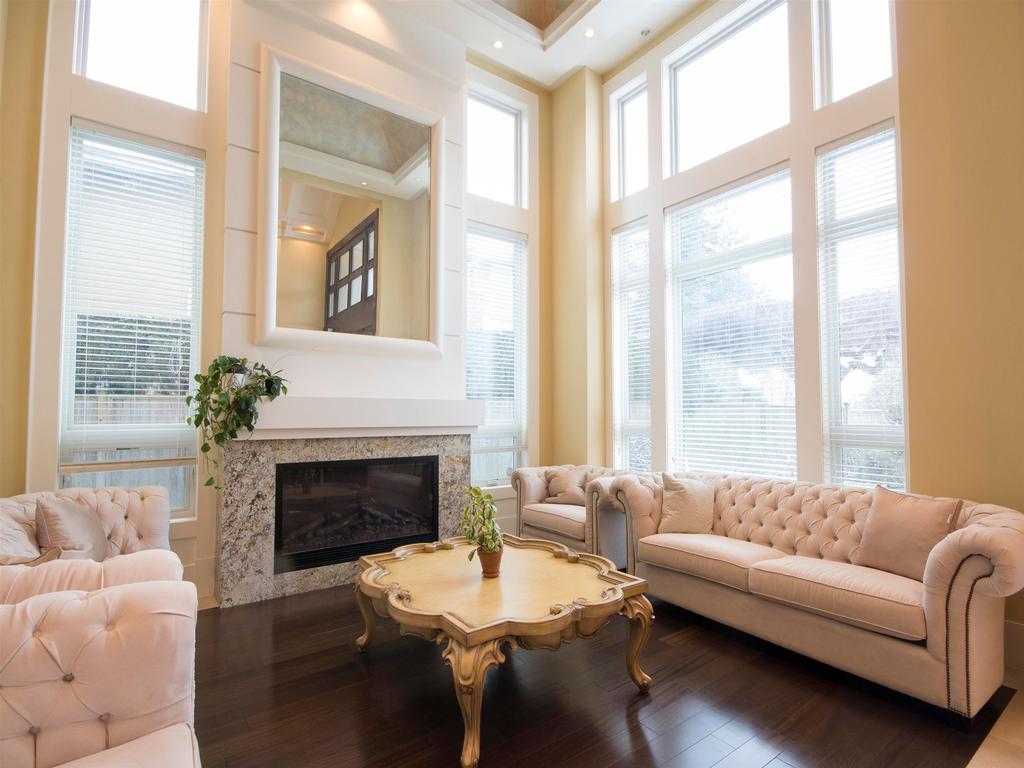 Listing Image for R3043435