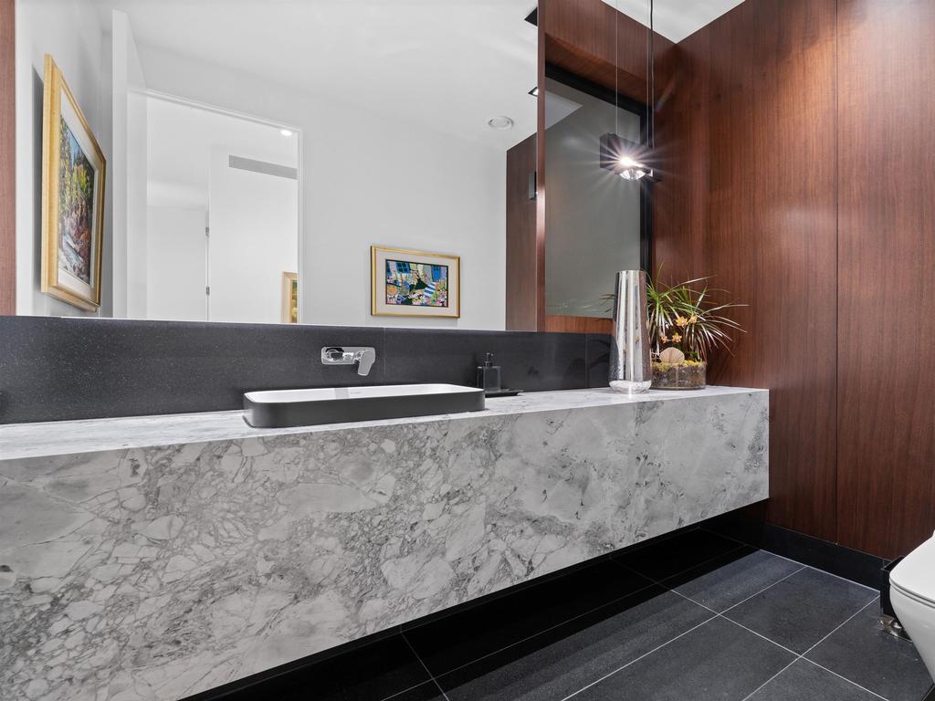 Listing Image for R3043727