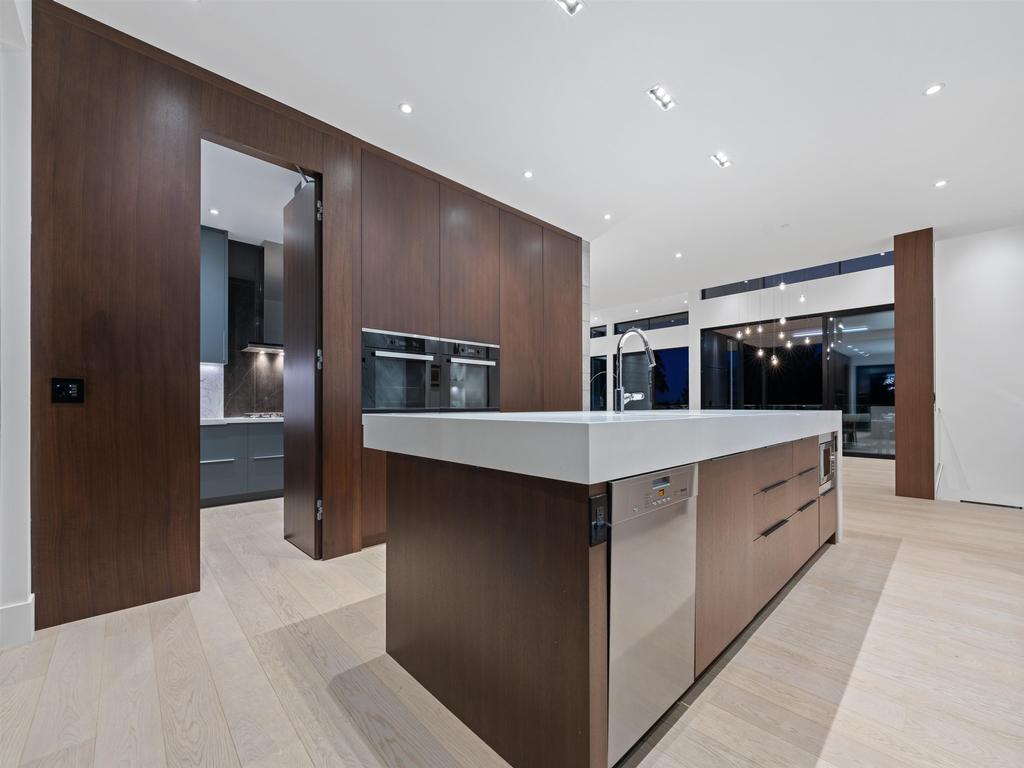 Listing Image for R3043727