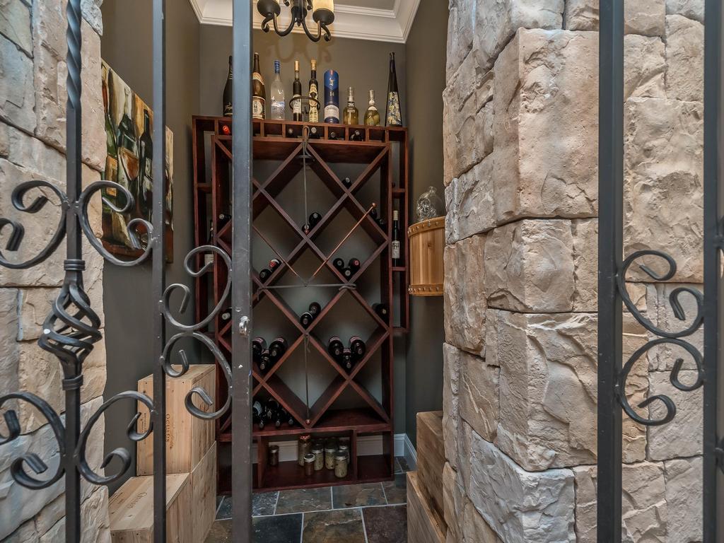 Listing Image for R3043753