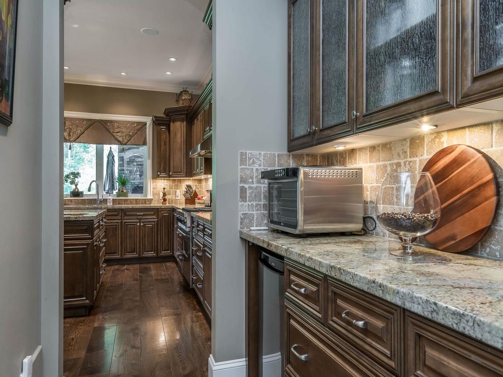 Listing Image for R3043753