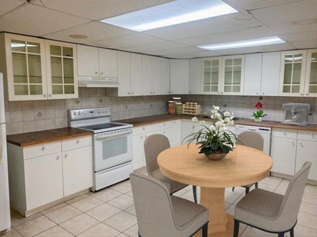 Listing Image for R3044123