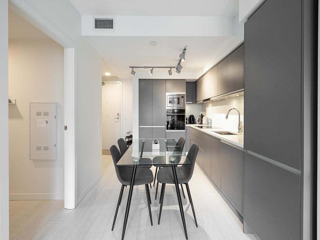 Listing Image for R3044656