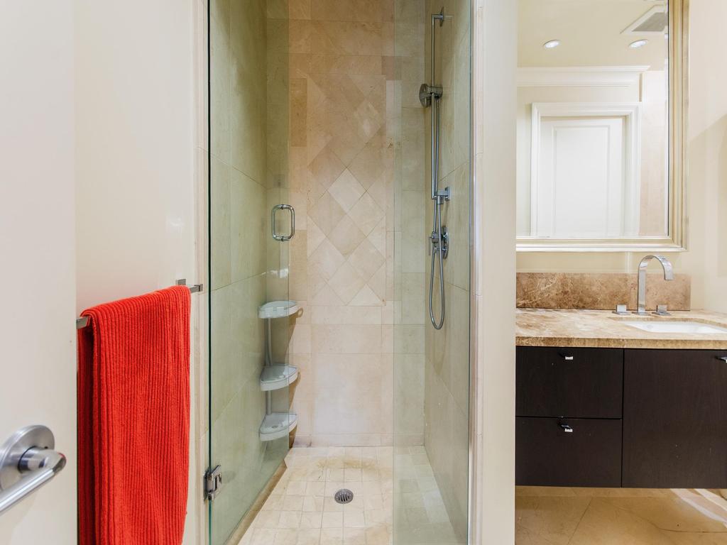 Listing Image for R3044662