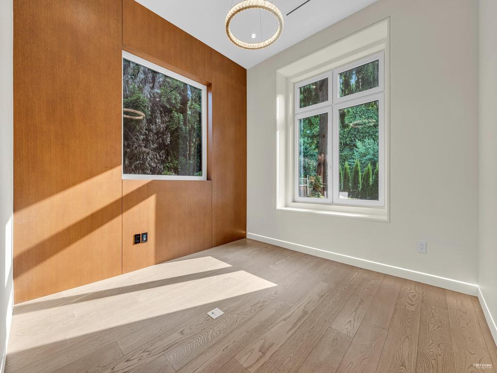 Listing Image for R3044676