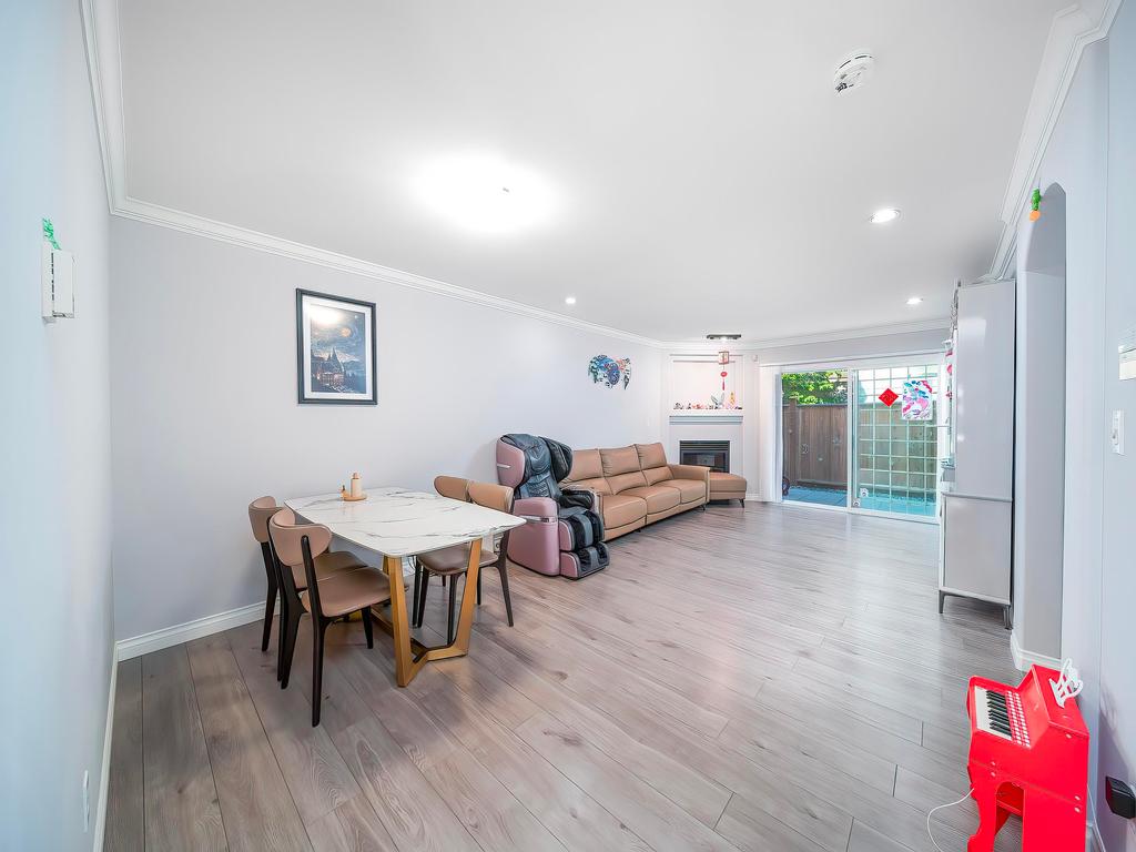 Listing Image for R3044820