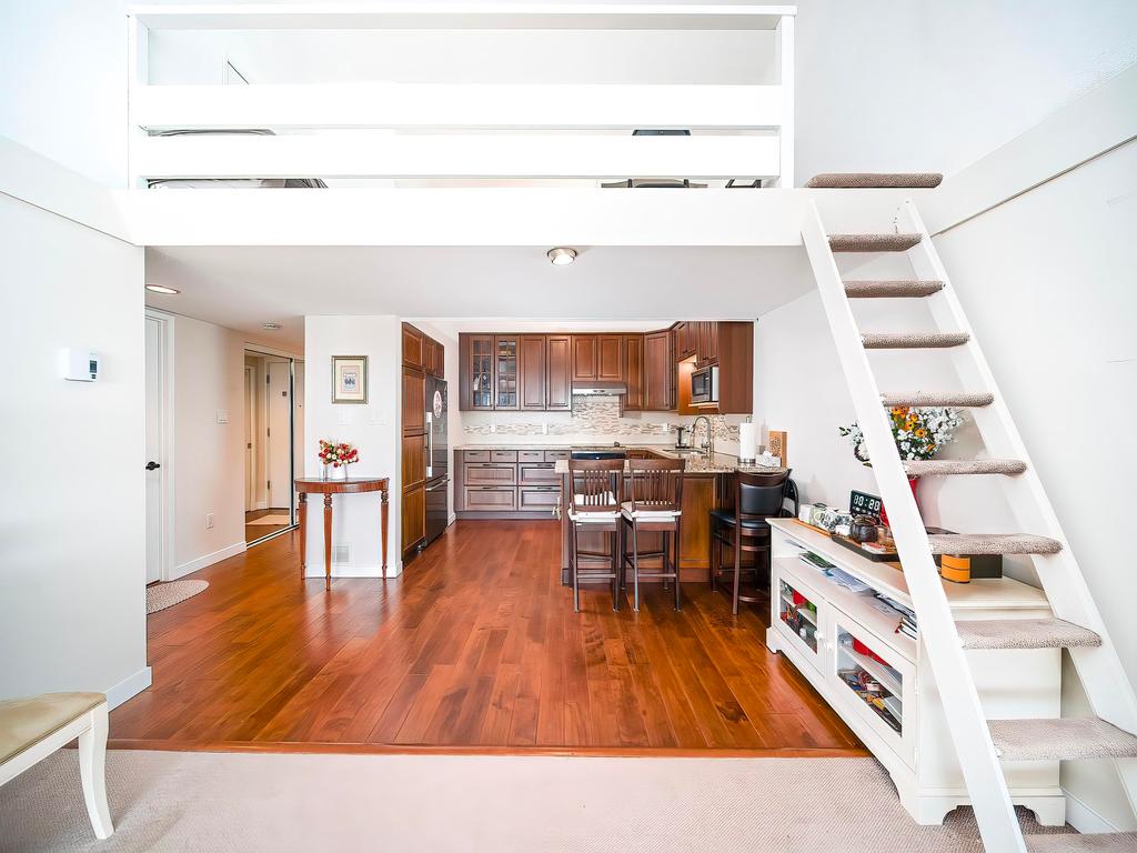 Listing Image for R3045136