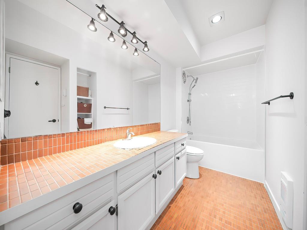 Listing Image for R3045136