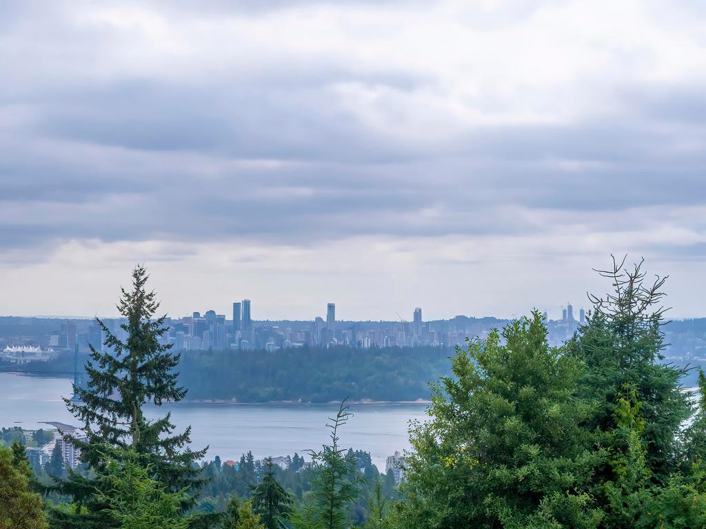 Listing Image for R3045136