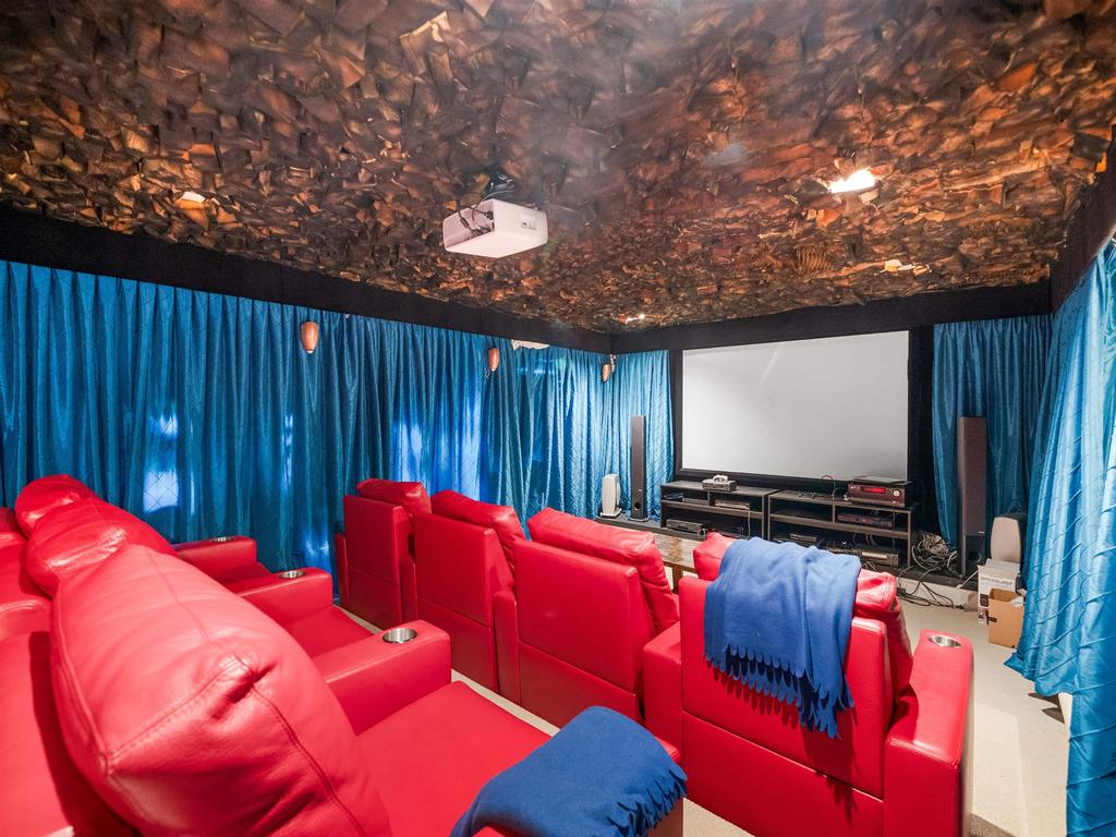 Listing Image for R3045892