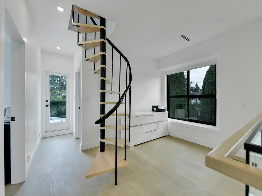 Listing Image for R3046187