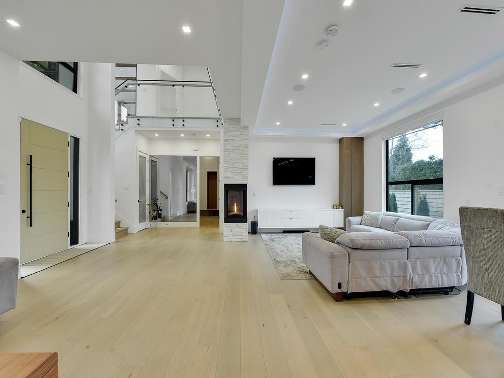 Listing Image for R3046187