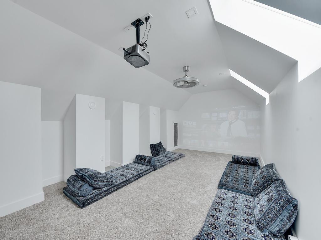 Listing Image for R3046187