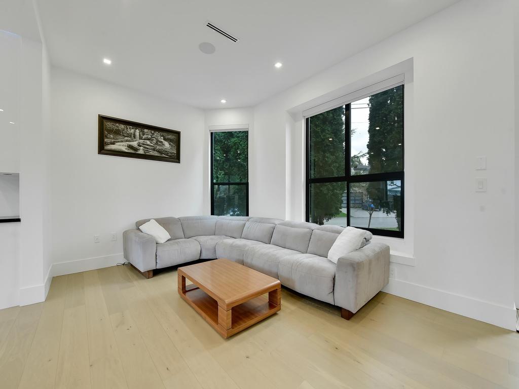 Listing Image for R3046187