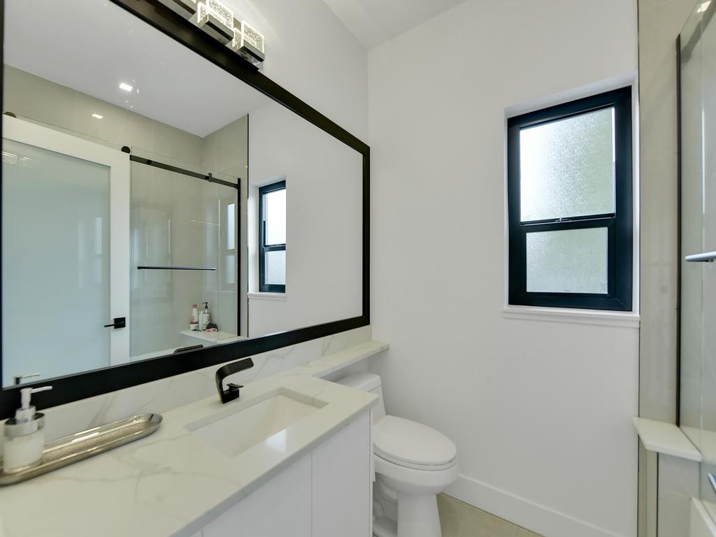 Listing Image for R3046187