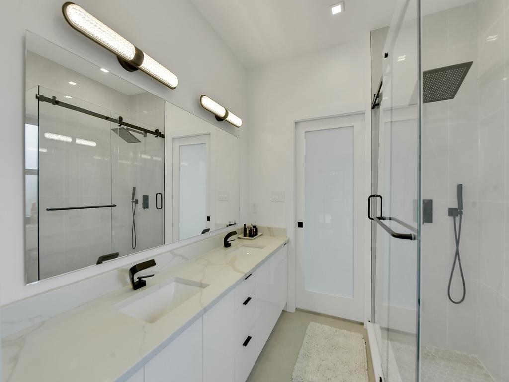 Listing Image for R3046187