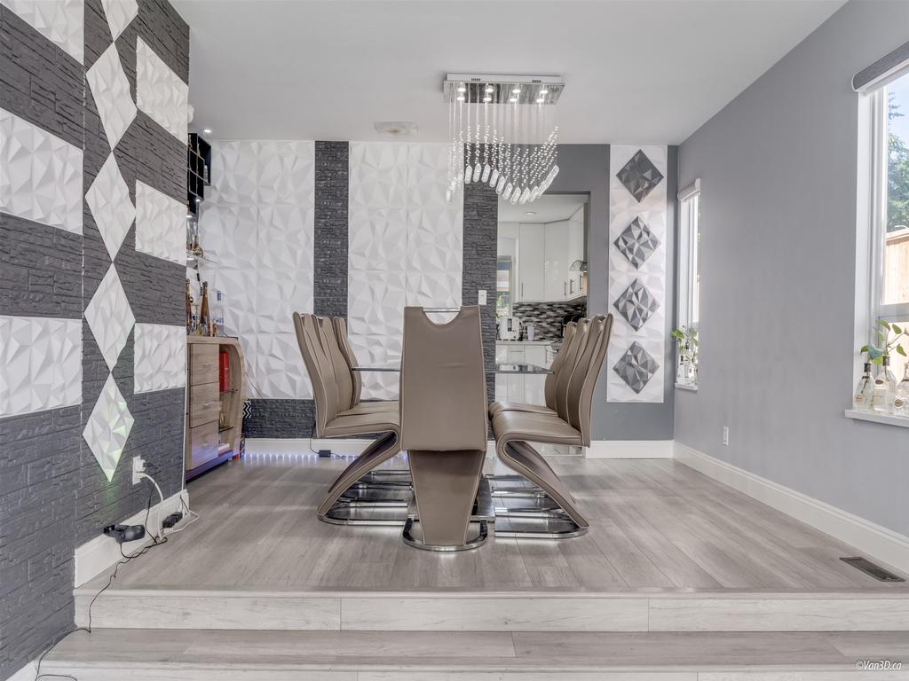 Listing Image for R3046371