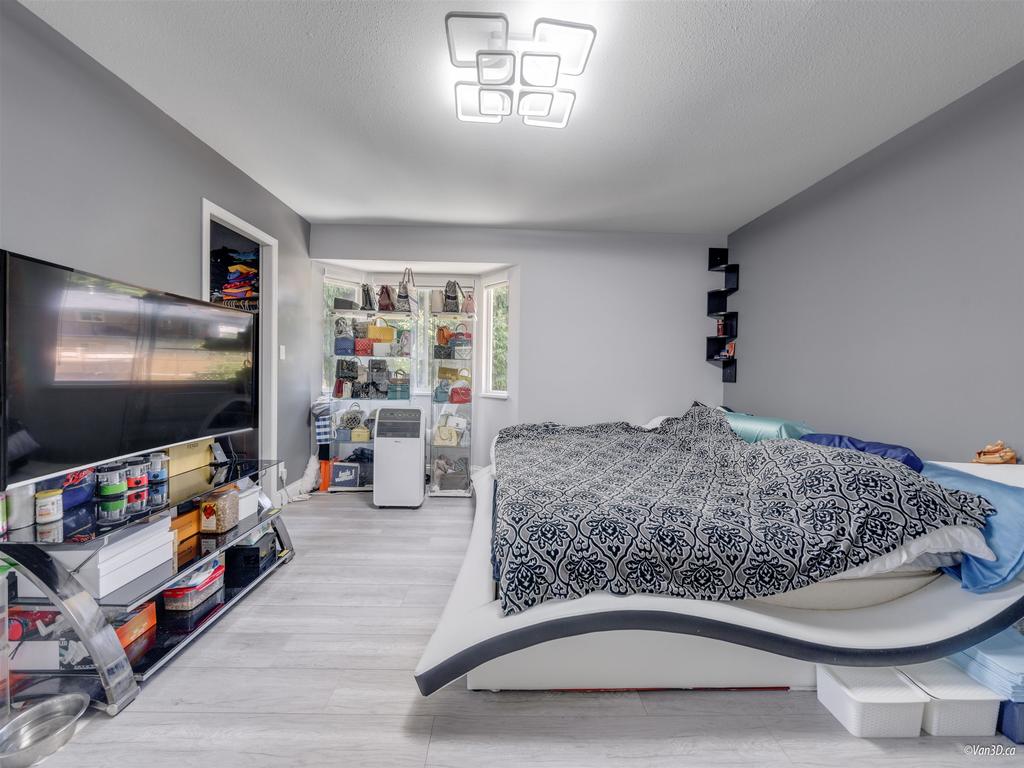 Listing Image for R3046371