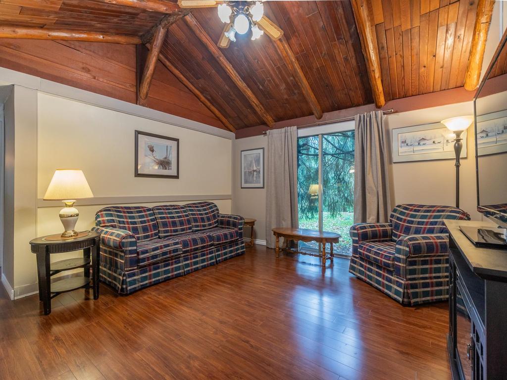 Listing Image for R3046379