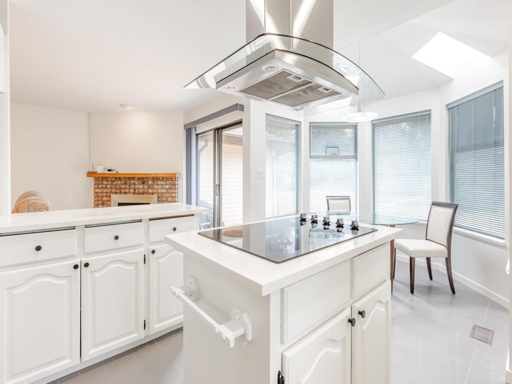 Listing Image for R3046393