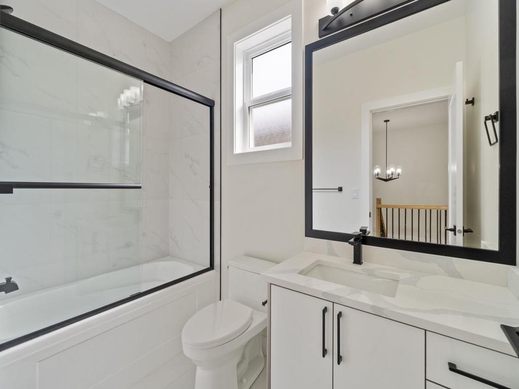 Listing Image for R3046396