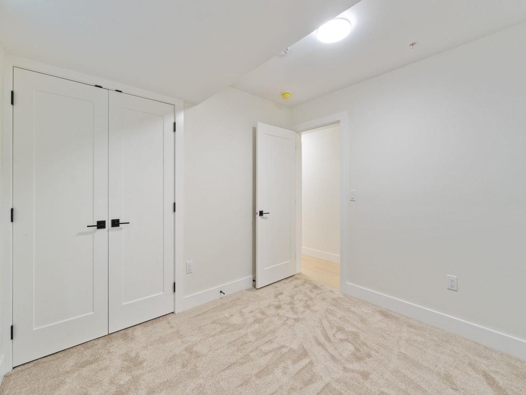 Listing Image for R3046396