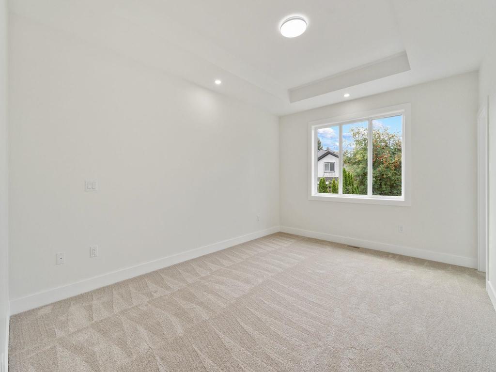 Listing Image for R3046396