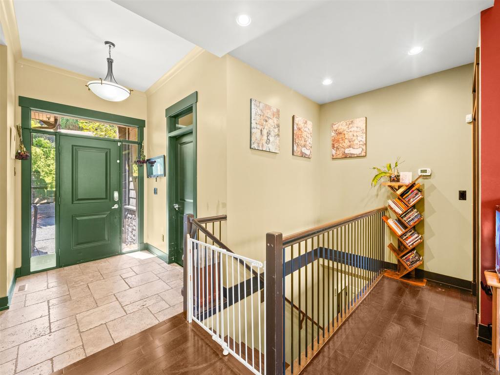 Listing Image for R3046437