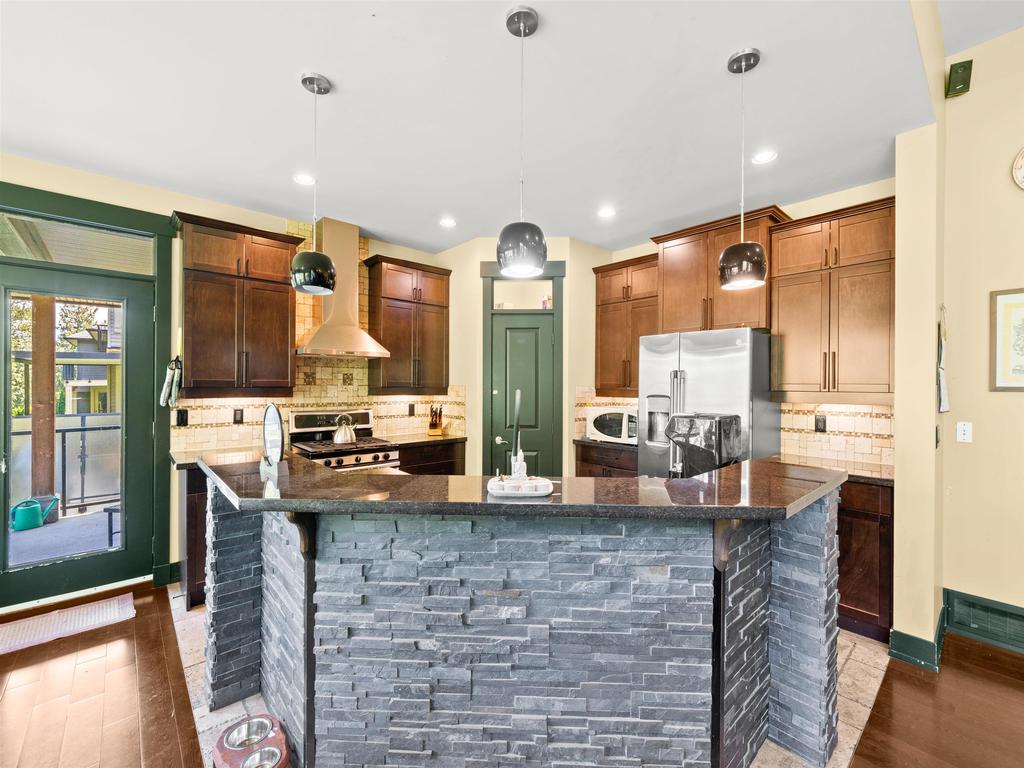 Listing Image for R3046437