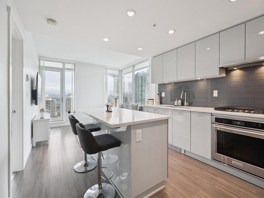 Listing Image for R3046478