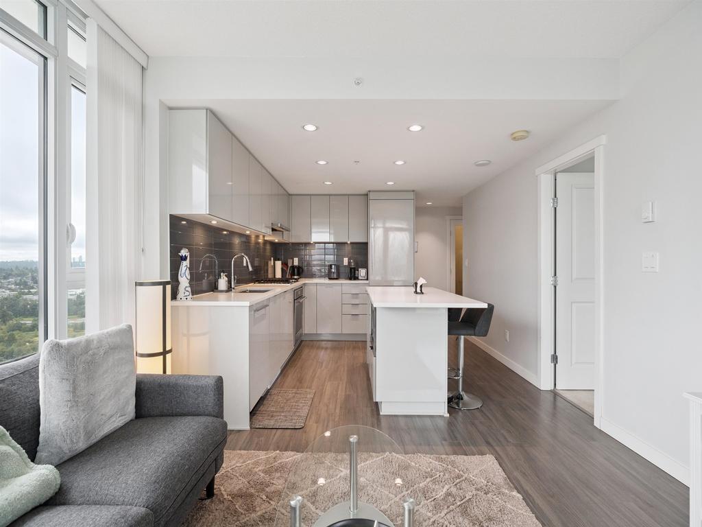 Listing Image for R3046478