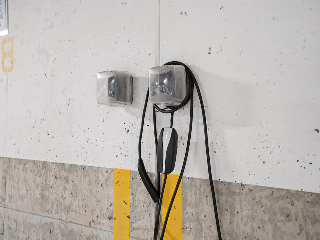 Listing Image for R3046478