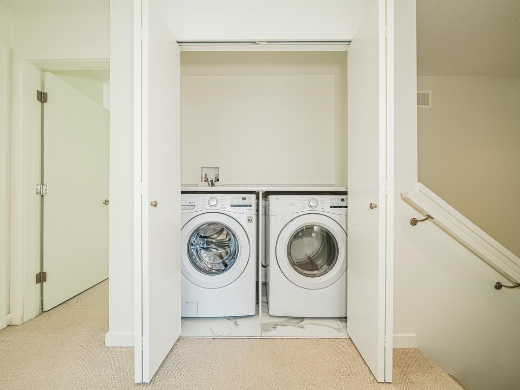 Listing Image for R3046595