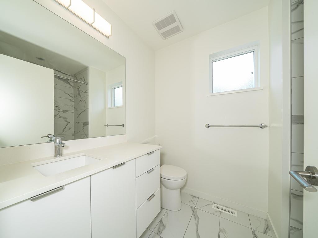 Listing Image for R3046595