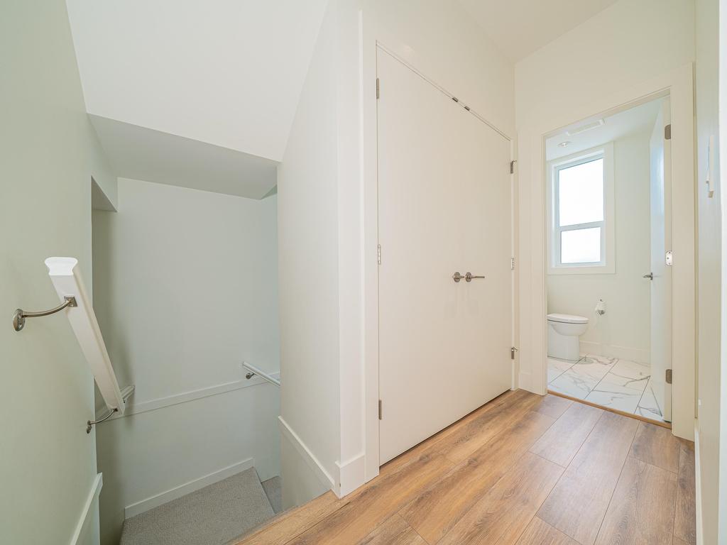 Listing Image for R3046595