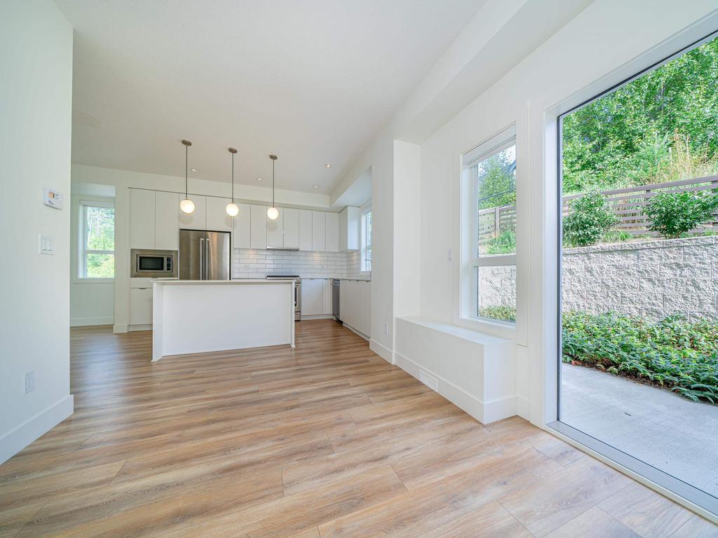 Listing Image for R3046595