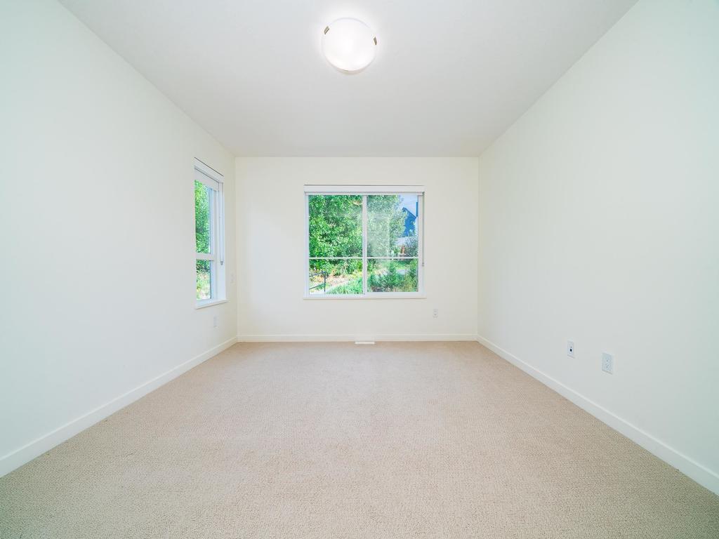 Listing Image for R3046595