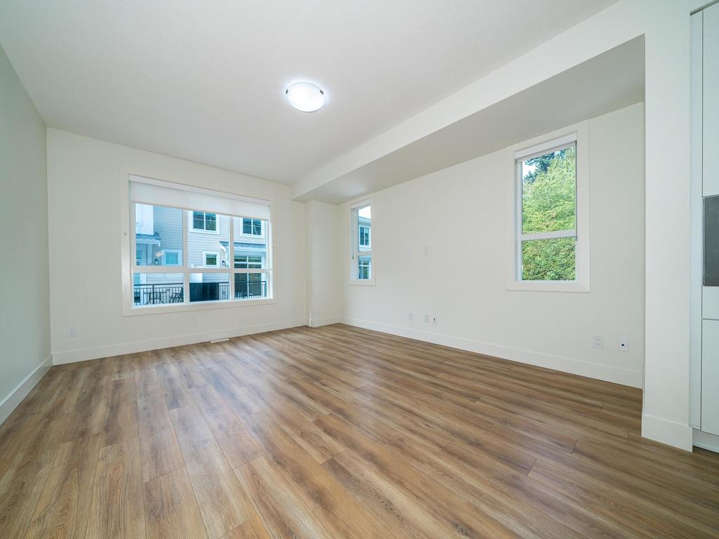 Listing Image for R3046595