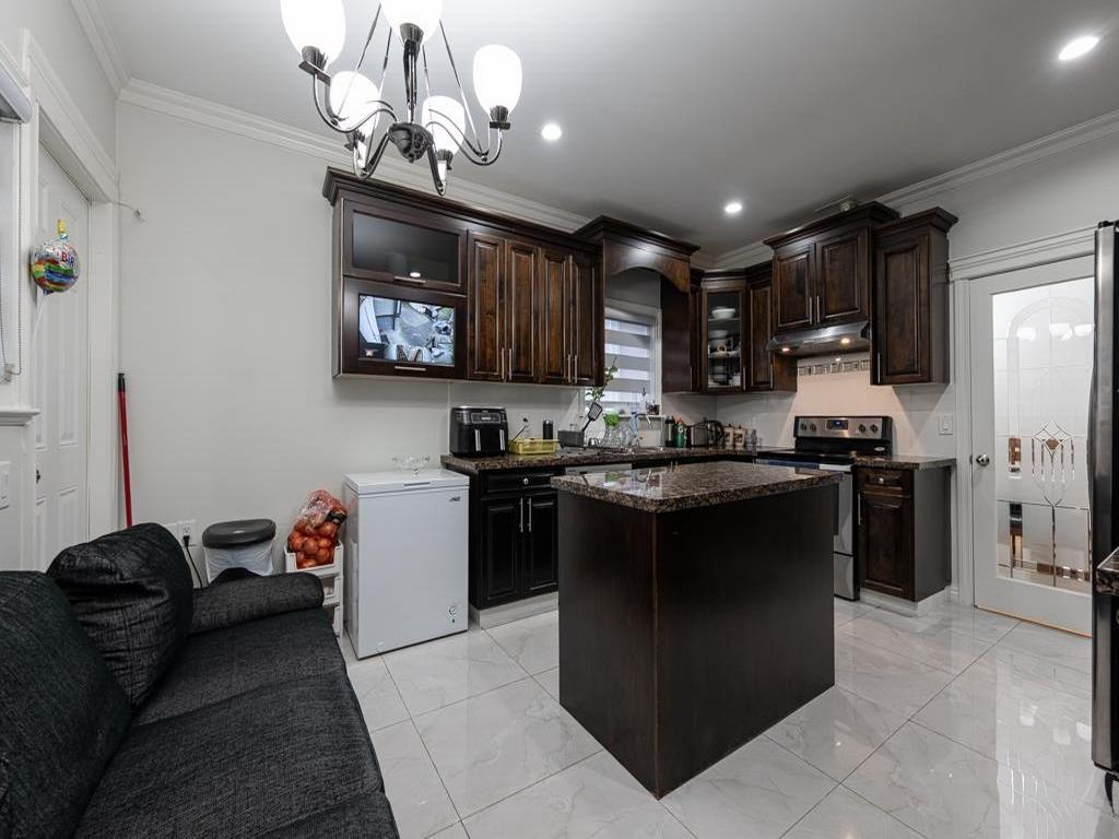 Listing Image for R3046618