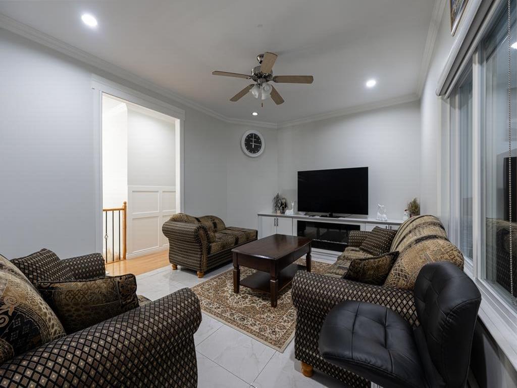 Listing Image for R3046618