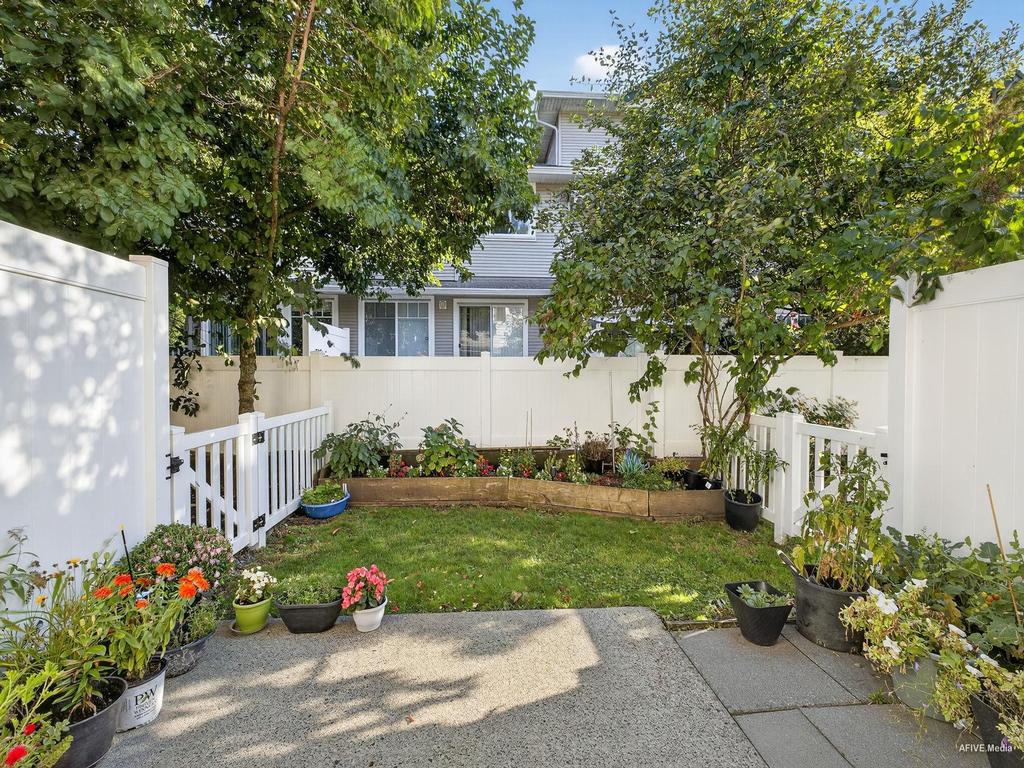 Listing Image for R3046632