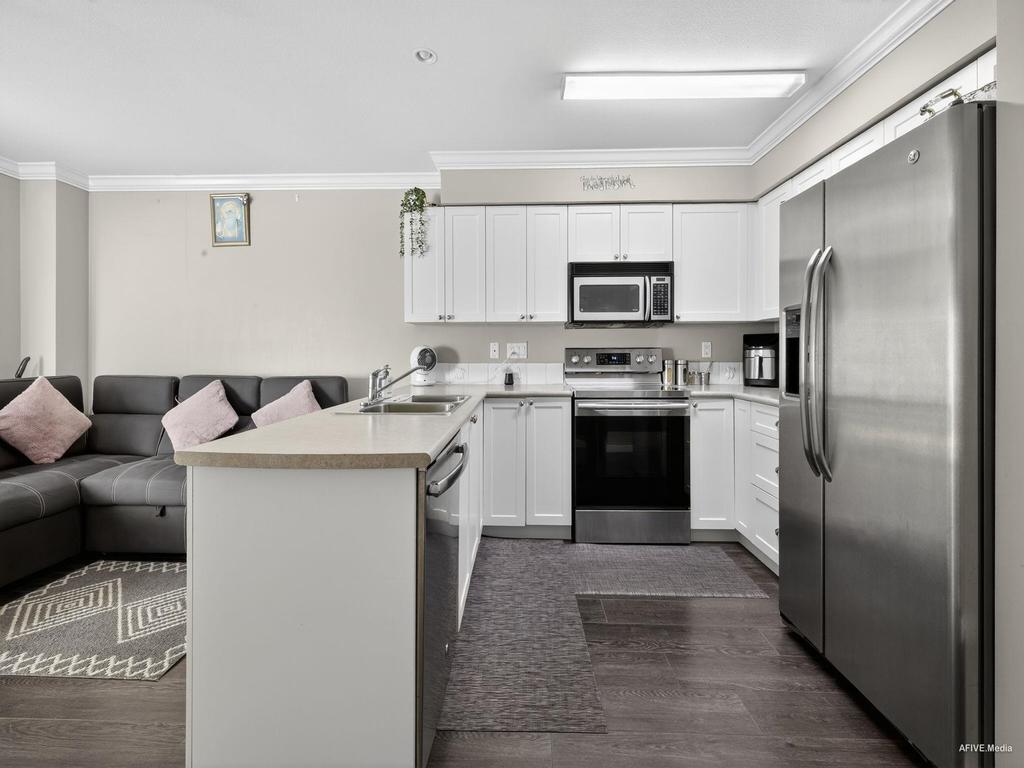 Listing Image for R3046632