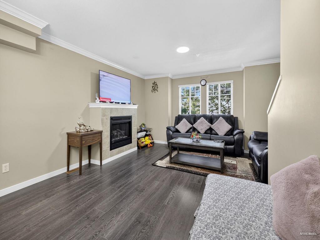 Listing Image for R3046632